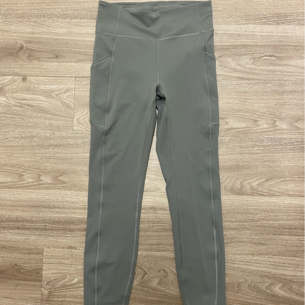 Lululemon invigorate leggings